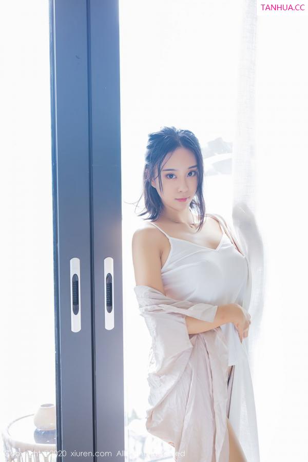 刘艺蕾  [XiuRen]高清写真图 2020.08.11 No.2426 蓝夏Akasha第10张图片